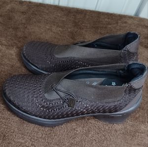 B ZEES Energy Heels size 7